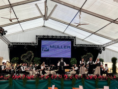 5781410b c9d6 4c33 a23f 4050c65fb327