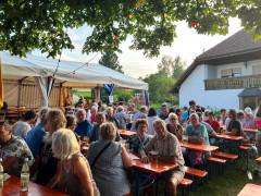 ceee3f51 ca5b 45a0 a270 a78d8bcec21f